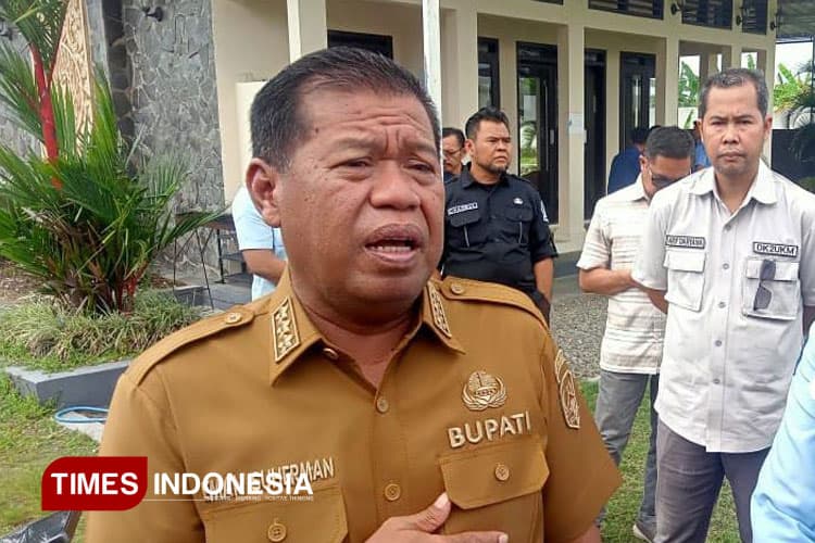 Harga Ayam Naik, Bupati Majalengka Minta Tata Kelola Program MBG Dibenahi